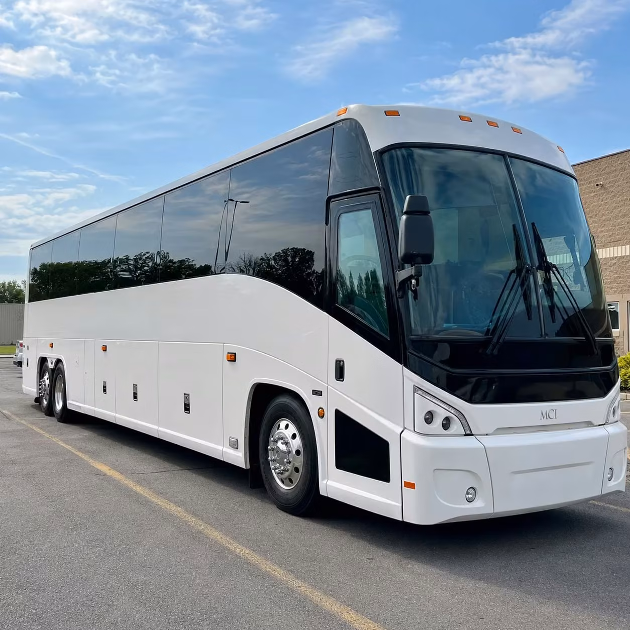 concert buses to fiddler s green amphitheatre parker s closest major outdoor venue