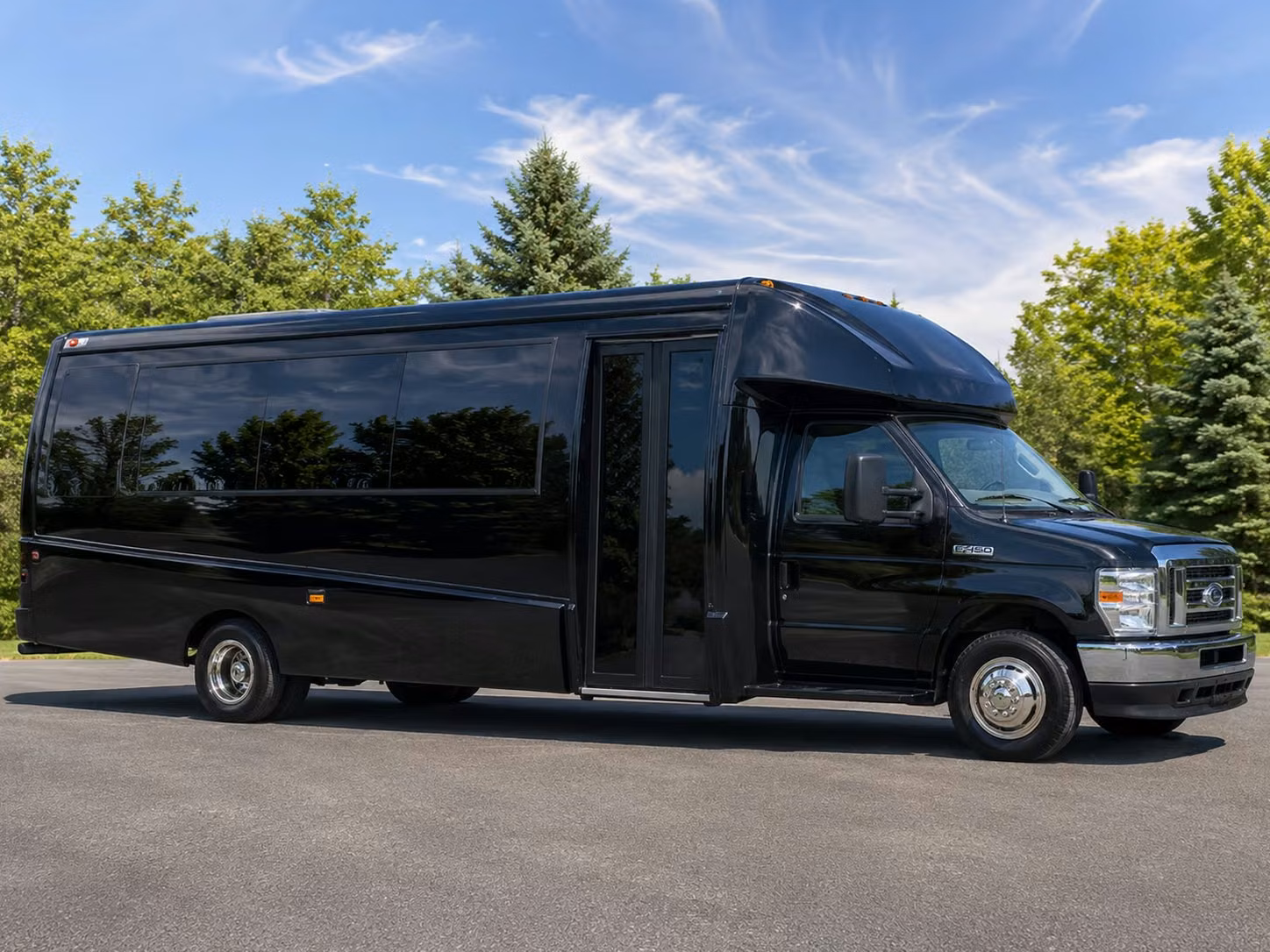 minibus and charter bus rentals for parker youth organizations and stem programs