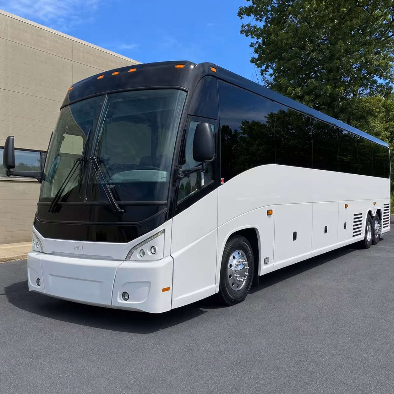 sunday service shuttles and weekly church commuter transportation in parker